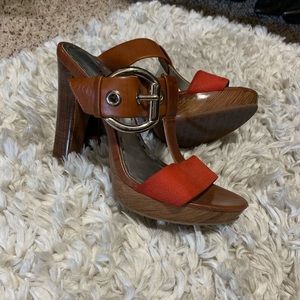 Gianni Bini wooden Pumps